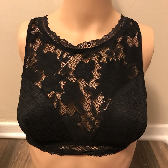 NEW Victoria secret 4 bras - Picture 2 of 6